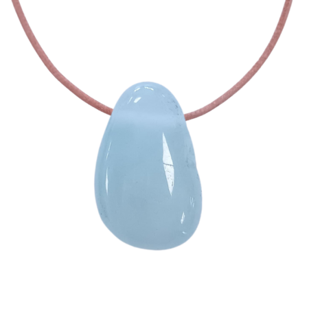 Aquamarin gebohrt