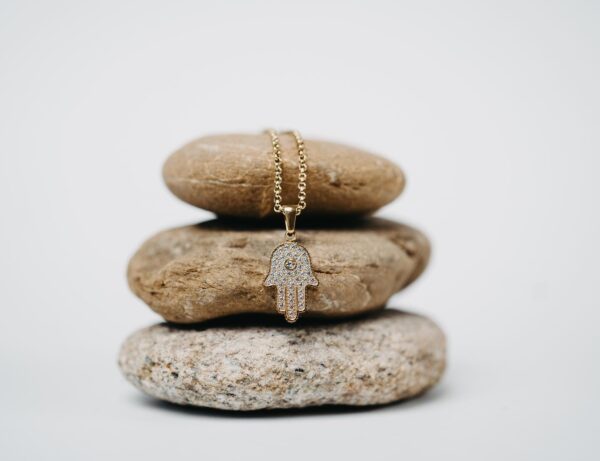 Hamsa Anhänger - vergoldet – Bild 4