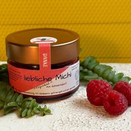 Liebliche Michi – Wald- und Wiesen-Cremehonig mit Himbeeren